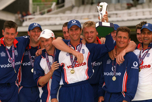 2000: England cricket outfitters