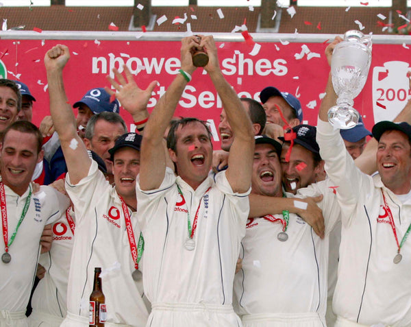 2005: Admiral-clad England smashes the Ashes